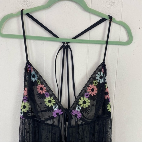 Savage Fenty Free Spirit Floral Embroidery Night Slip Women’s 1X Black Strappy - Picture 3 of 16